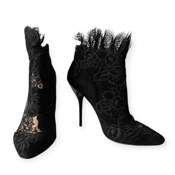 Jimmy Choo Kamaris Black Lace & Suede Floral Embroidered Ankle Booties 39.5 - Picture 2 of 7